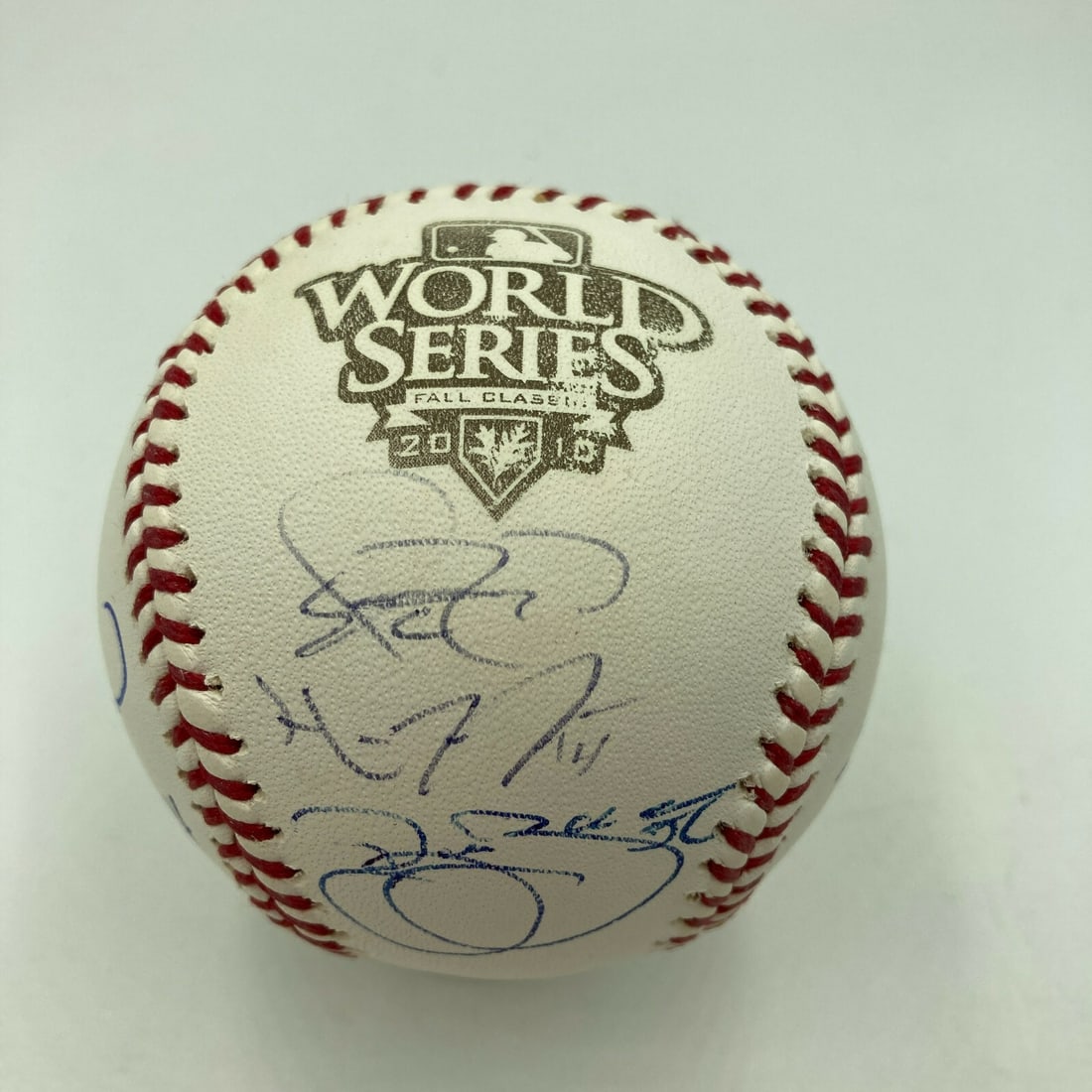 2010 San Francisco Giants Team Signed Baseball with TRISTAR Hologram: 2010 San Francisco Giants Team Signed Baseball with TRISTAR Hologram Celebrate the 2010 World Series Champions with this San Francisco Giants team-signed baseball. This authentic baseball features the