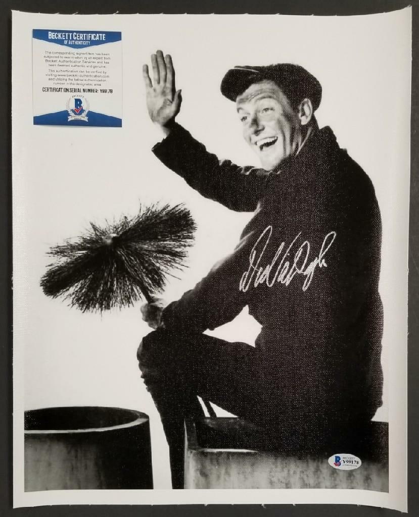 11x14 Canvas Photograph Signed by Dick Van Dyke Mary Poppins Beckett Authenticated: 11x14 Canvas Photograph Signed by Dick Van Dyke Mary Poppins Beckett Authenticated This is an original 11x14 canvas photograph from Mary Poppins, autographed by Dick Van Dyke. The signature is authent