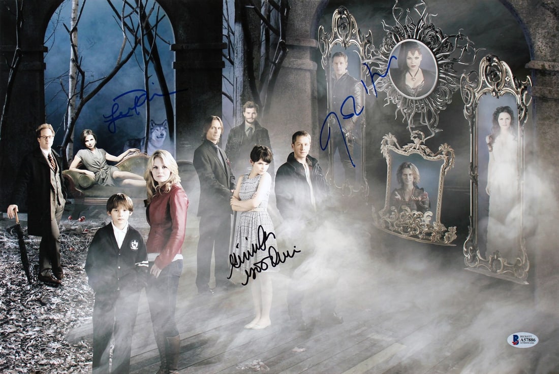 Autographed 12x18 Photograph Signed by Goodwin Parrilla Dallas Beckett COA (1 of 7)