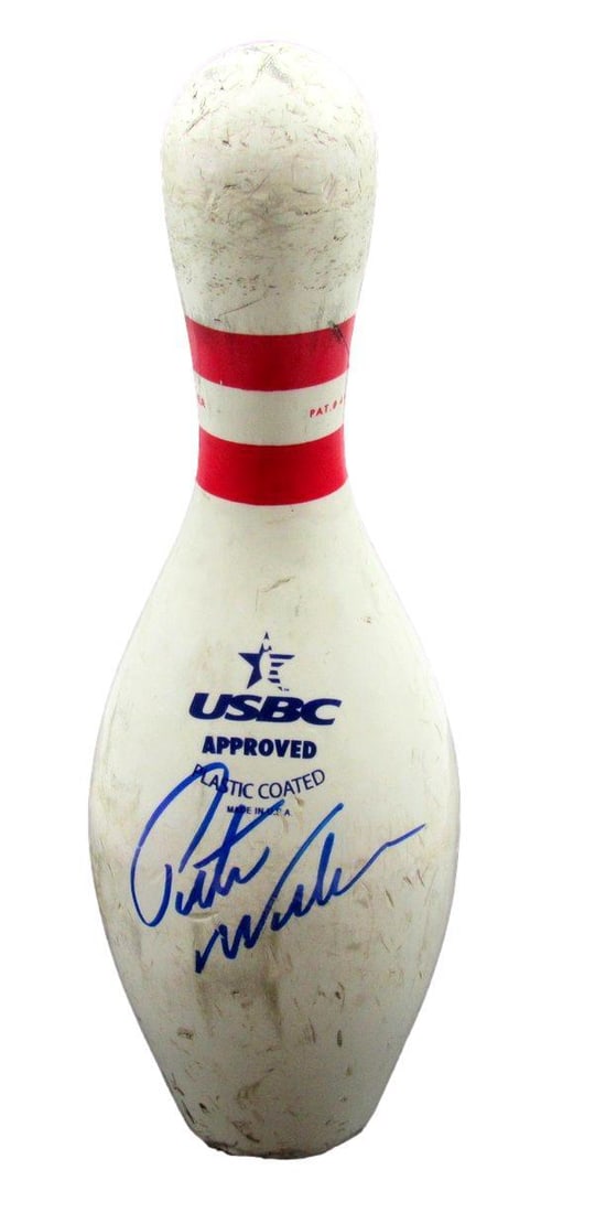 Pete Weber Autographed USBC AMFLITE II Bowling Pin JSA Certified: Pete Weber Autographed USBC AMFLITE II Bowling Pin JSA Certified This Pete Weber Signed USBC AMFLITE II Bowling Pin is a remarkable collectible for any bowling enthusiast. Authenticated by JSA, it com