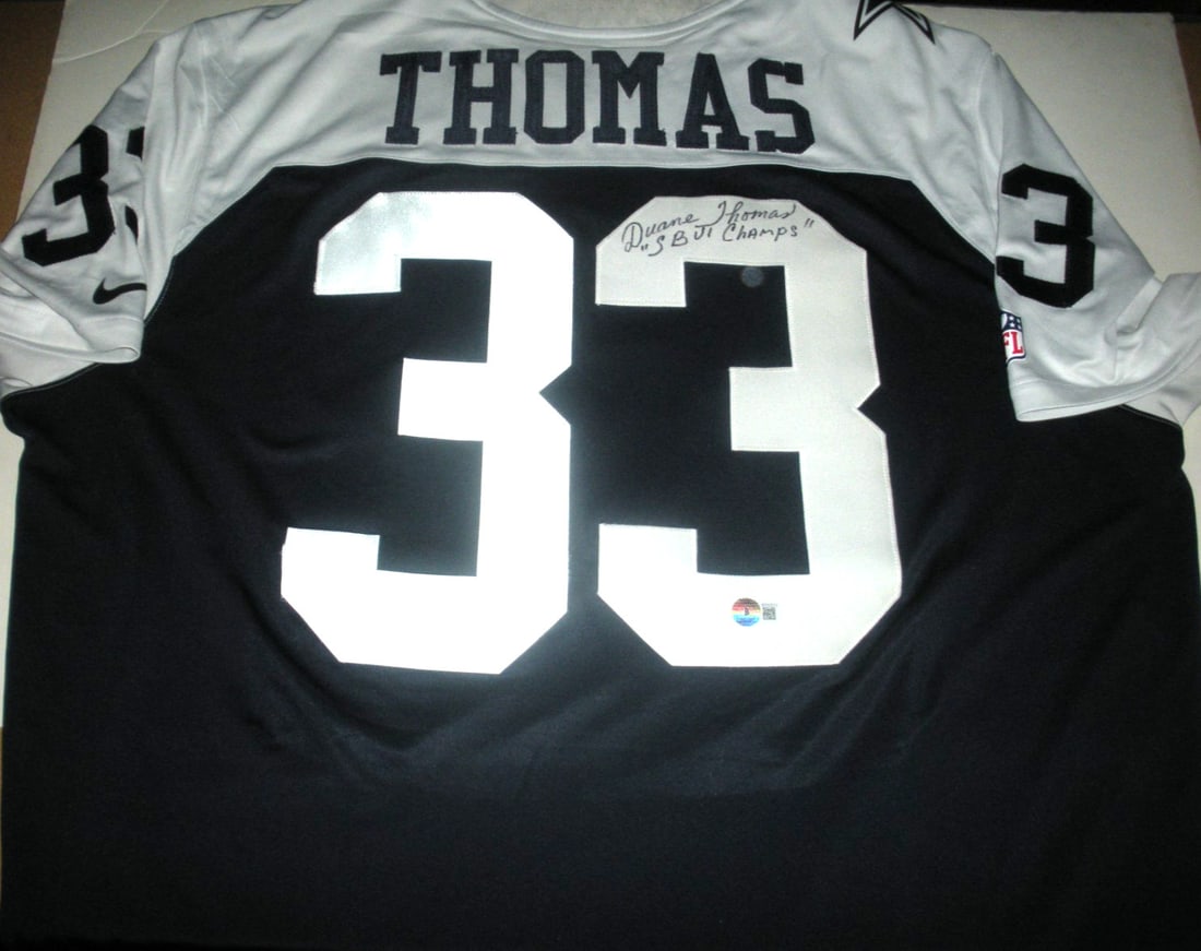Nike Dallas Cowboys Jersey Signed by Duane Thomas with Beckett COA (1 of 2)