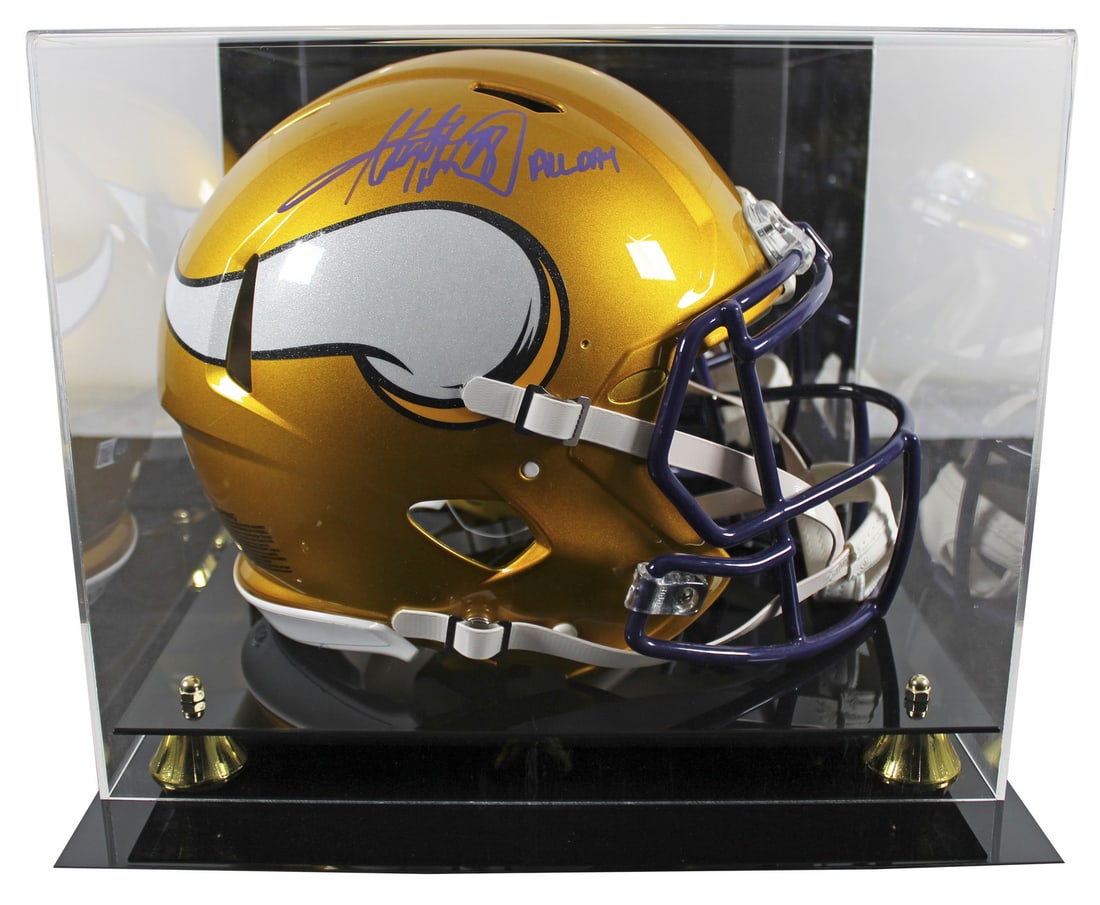 Adrian Peterson Signed Vikings Flash Helmet with Beckett Authentication: Adrian Peterson Signed Vikings Flash Helmet with Beckett Authentication Own a piece of NFL history with this autographed alternate Flash Riddell Full Size Speed Proline Helmet, personally signed by Ad