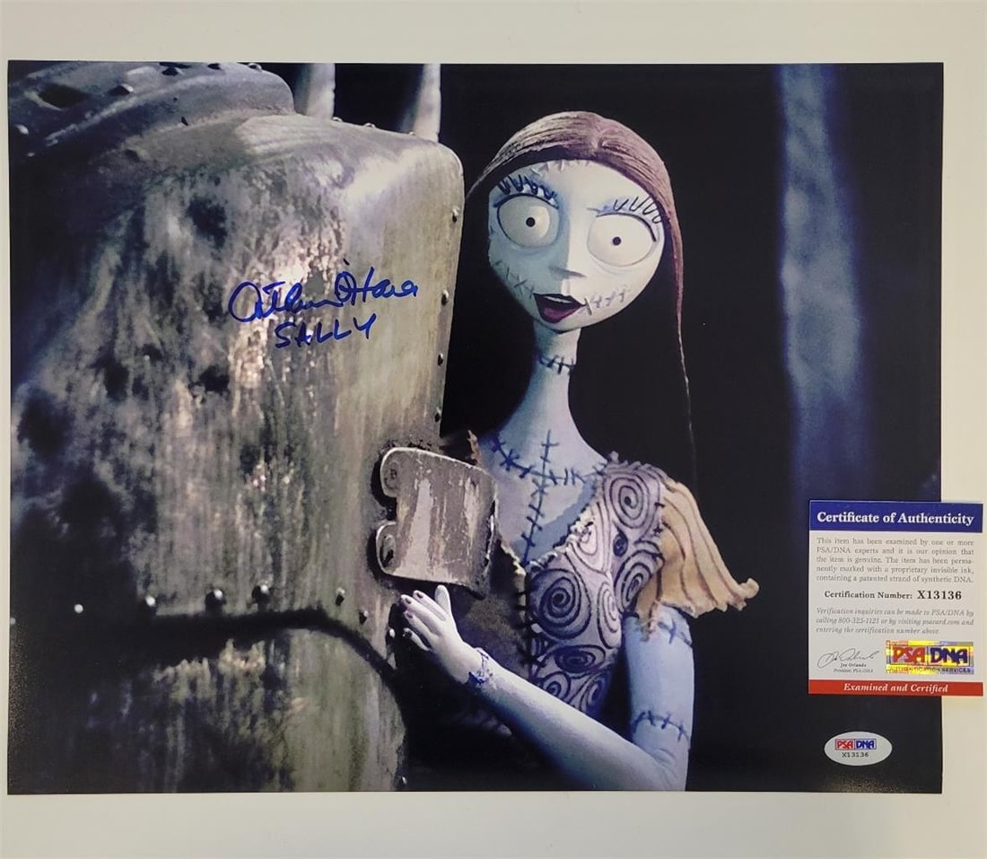 Catherine O'Hara Signed Sally Nightmare Before Christmas 11x14 Photo PSA: Catherine O'Hara Signed Sally Nightmare Before Christmas 11x14 Photo PSA This is an original 11x14 photograph from Disney's "The Nightmare Before Christmas," featuring the character Sally. The photo i