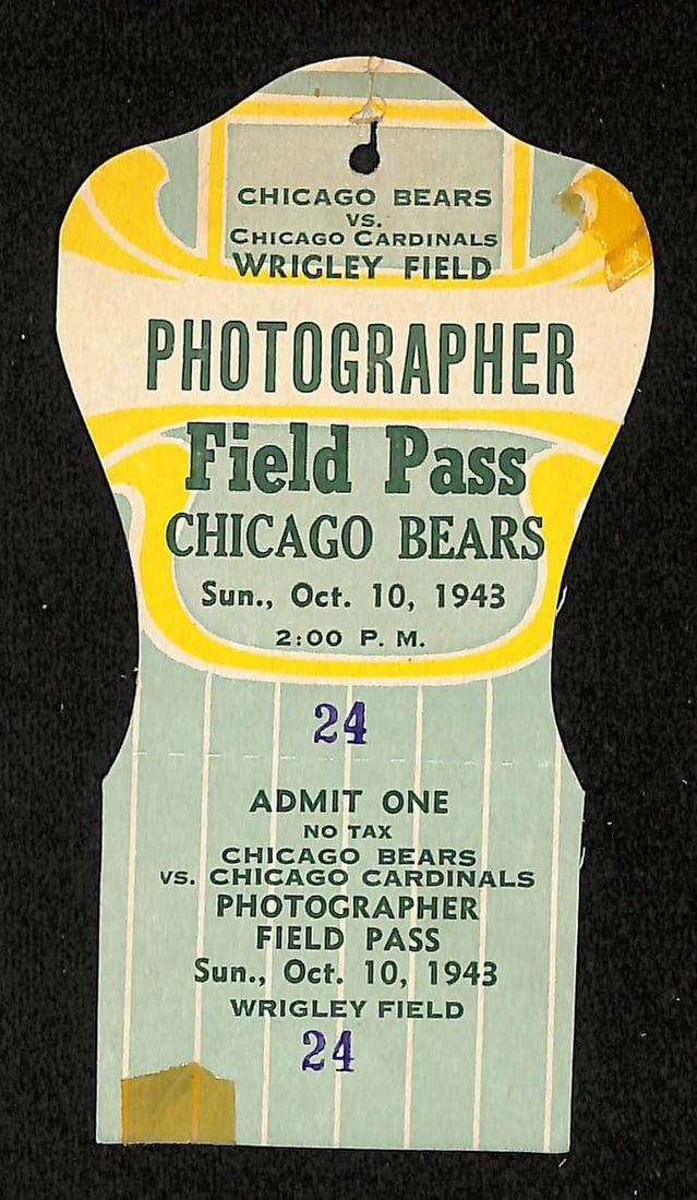 Photographer Field Pass NFL Bears Cardinals Game October 10 1943: Photographer Field Pass NFL Bears Cardinals Game October 10 1943 This is an original photographer field pass from the NFL game between the Chicago Bears and Chicago Cardinals held on October 10, 1943.