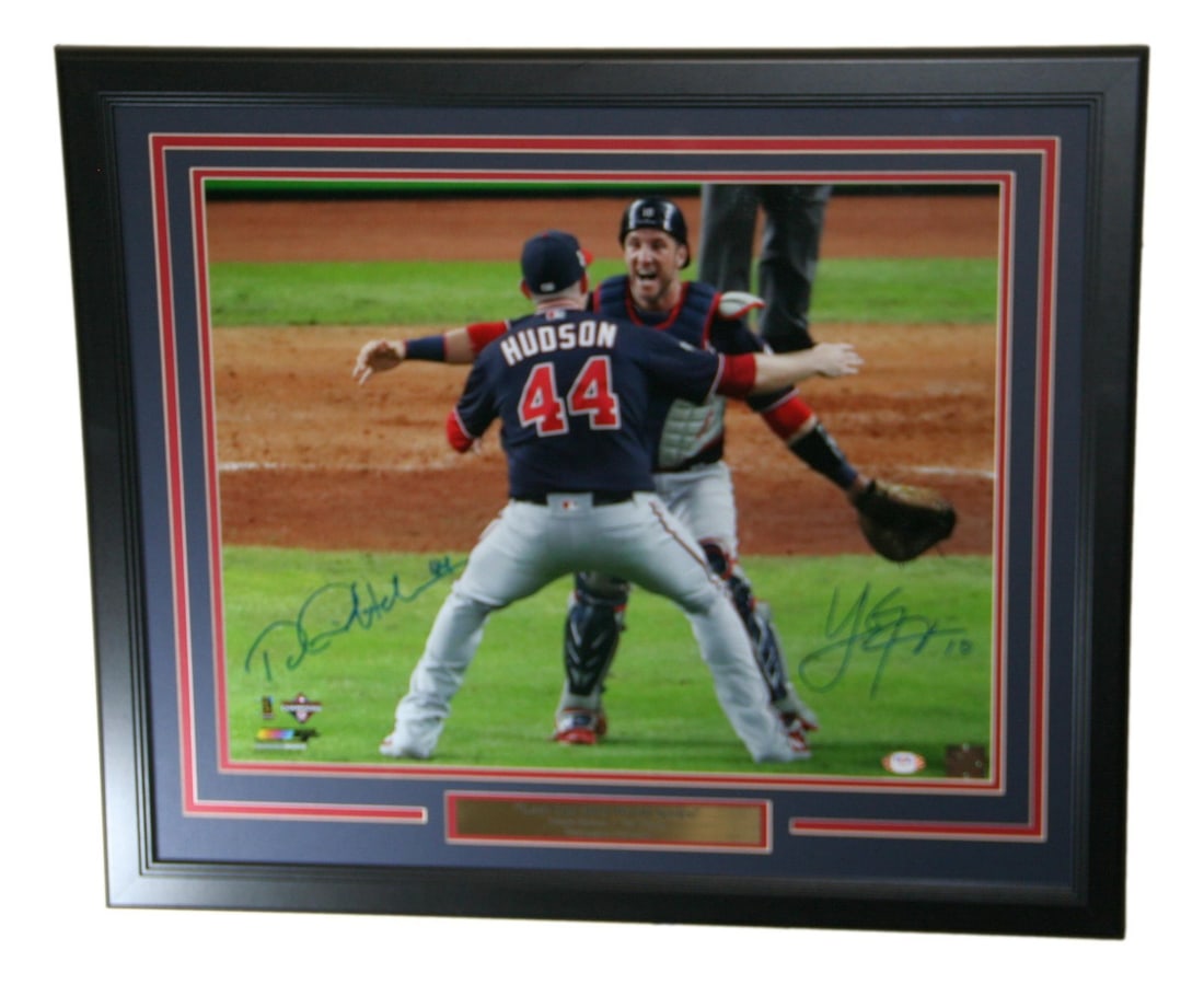 Yan Gomes Autographed 16x20 Framed Nationals 2019 World Series Photo PSA: Yan Gomes Autographed 16x20 Framed Nationals 2019 World Series Photo PSA This is a 16x20 framed photo commemorating the Washington Nationals' 2019 World Series victory, featuring the "Last Out" moment