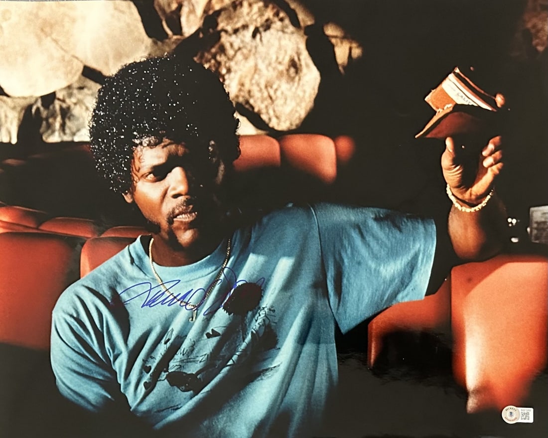 Samuel L Jackson Pulp Fiction Jules Winnfield Signed 16x20 Photo Beckett Authenticated: Samuel L Jackson Pulp Fiction Jules Winnfield Signed 16x20 Photo Beckett Authenticated This stunning 16x20 photograph features Samuel L. Jackson as Jules Winnfield, a memorable character from the icon