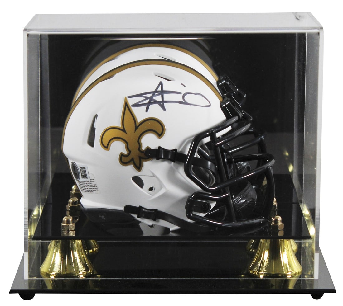 Alvin Kamara Signed Lunar Speed Mini Helmet with BAS Authentication: Alvin Kamara Signed Lunar Speed Mini Helmet with BAS Authentication This authentic Alvin Kamara signed Lunar Speed mini helmet is a must-have for any New Orleans Saints fan. Personally signed by the s