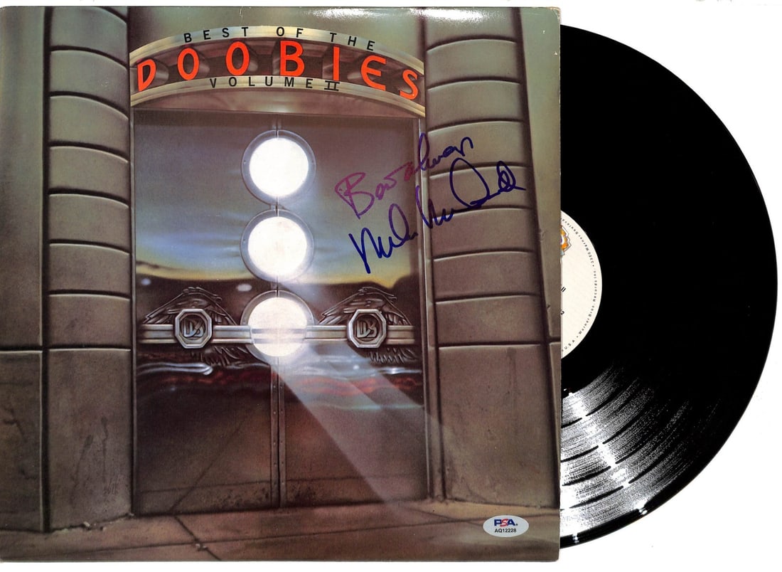 Best of The Doobies Vol II Album Signed by Michael McDonald PSA/DNA Authenticated: Best of The Doobies Vol II Album Signed by Michael McDonald PSA/DNA Authenticated This is an original "Best of The Doobies Vol II" album autographed by Michael McDonald. The signature has been authent