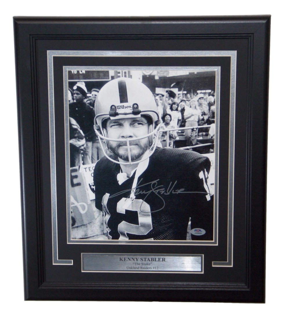 Ken Stabler Signed Oakland Raiders 10x12 Framed Photo PSA Authenticated: Ken Stabler Signed Oakland Raiders 10x12 Framed Photo PSA Authenticated This framed 10x12 photograph features an authentic autograph by Ken Stabler of the Oakland Raiders. The signature has been authe