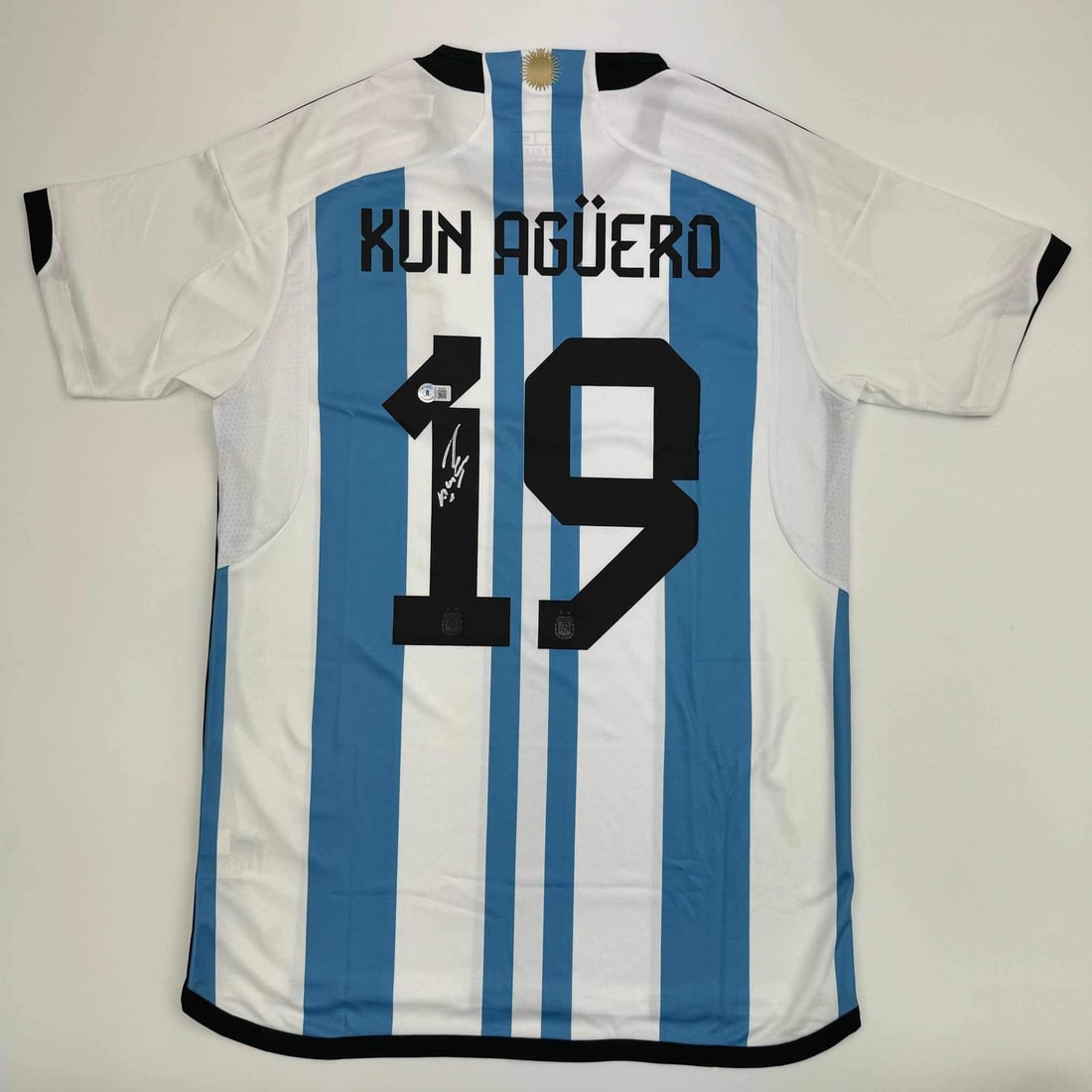 Sergio Kun Aguero Autographed Argentina Soccer Jersey BAS COA: Sergio Kun Aguero Autographed Argentina Soccer Jersey BAS COA Celebrate the legacy of Sergio Kun Aguero with this authentic, autographed Argentina blue soccer jersey. This original piece features Ague