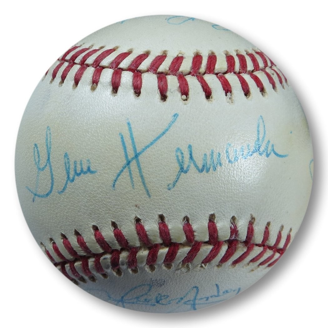 Los Angeles Dodgers Multi-Signed Baseball Duke Snider Garvey JSA Authenticated: Los Angeles Dodgers Multi-Signed Baseball Duke Snider Garvey JSA Authenticated This authentic Los Angeles Dodgers multi-signed baseball features autographs from iconic players including Duke Snider, S