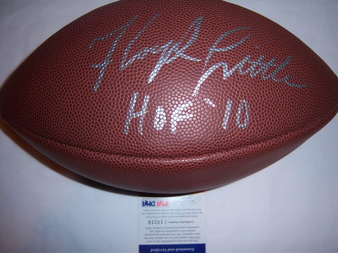 Autographed Football by Floyd Little with PSA DNA Authentication: Autographed Football by Floyd Little with PSA DNA Authentication This is an original football signed by Floyd Little, renowned for his contributions to the Denver Broncos and Syracuse. The item is aut