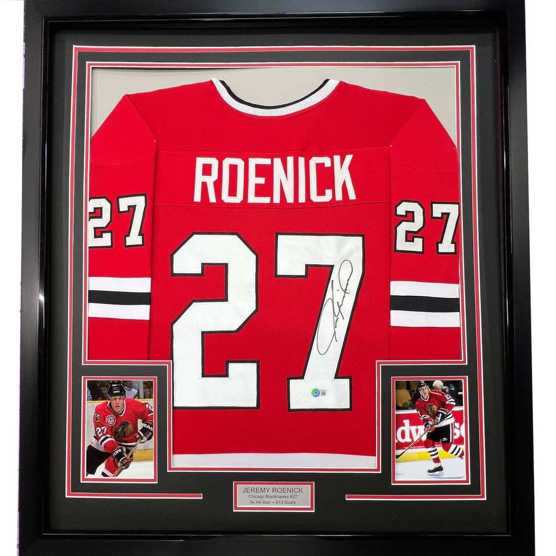 Framed Autographed Jeremy Roenick Chicago Blackhawks Jersey JSA COA 33x42: Framed Autographed Jeremy Roenick Chicago Blackhawks Jersey JSA COA 33x42 This stunning framed autographed jersey features NHL star Jeremy Roenick, showcasing his signature on a vibrant Chicago Blackh