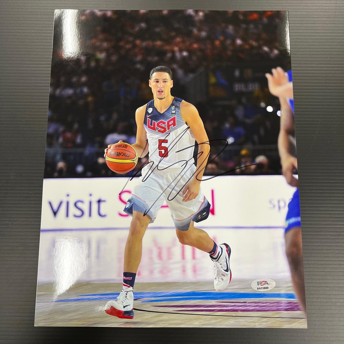 Klay Thompson Signed 11x14 Photo PSA/DNA Golden State Warriors: Klay Thompson Signed 11x14 Photo PSA/DNA Golden State Warriors This is an original 11x14 photograph signed by Klay Thompson of the Golden State Warriors. The autograph has been authenticated by PSA/DN
