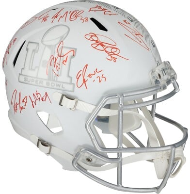 Full size replica Patriots Super Bowl LI helmet signed by Brady: Full size replica Patriots Super Bowl LI helmet signed by Brady This is a full-sized replica Super Bowl LI helmet signed by key members of the 2016 New England Patriots team, including Tom Brady, Garo