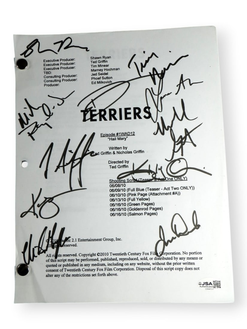 JSA authenticated Terriers cast signed script Donal Logue Michael Raymond-James: JSA authenticated Terriers cast signed script Donal Logue Michael Raymond-James This is an original "Terriers" cast script autographed by Donal Logue, Michael Raymond-James, Kimberly Quinn, Laura