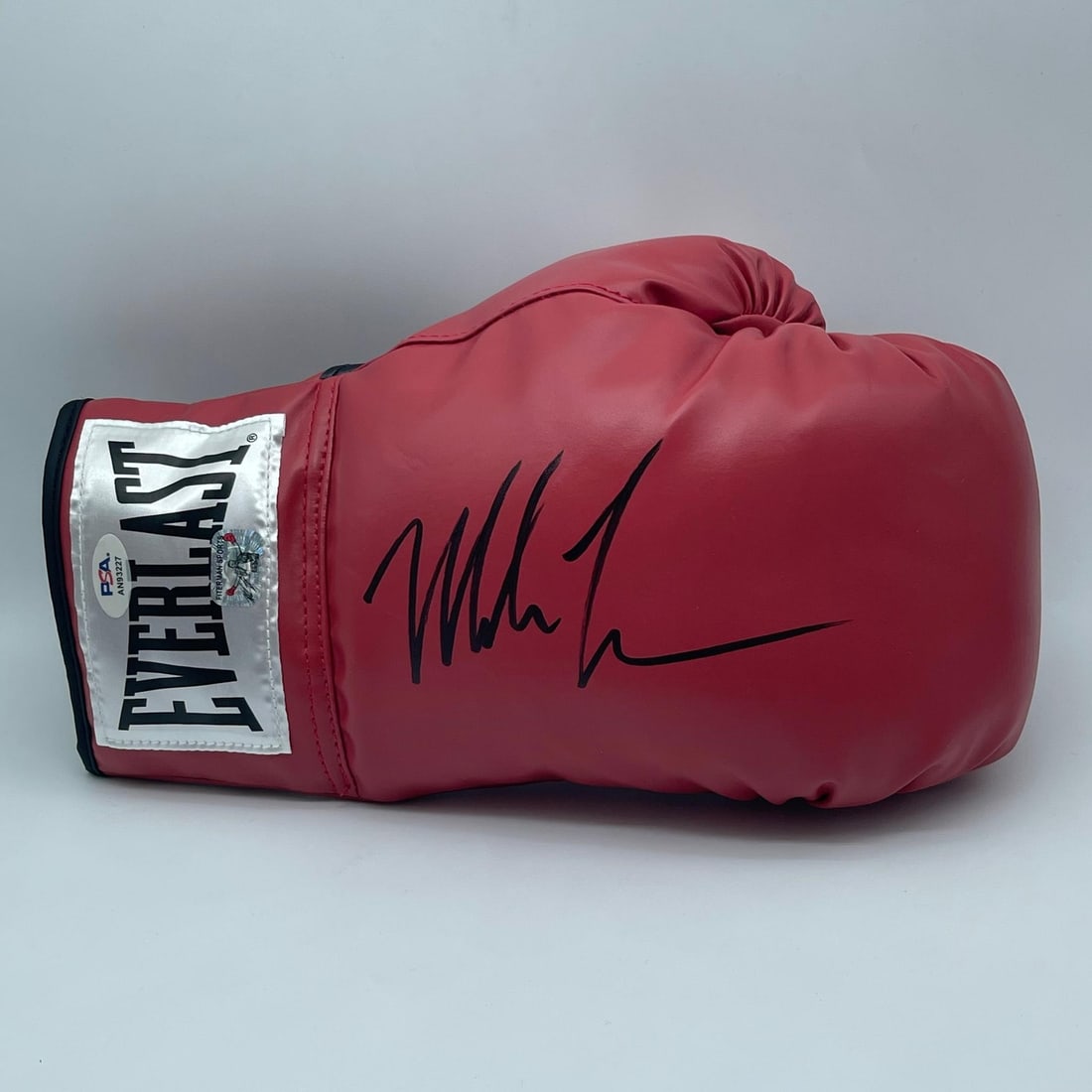 Mike Tyson Signed Authentic Boxing Glove PSA/DNA Certified (1 of 2)