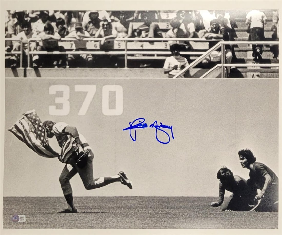 Rick Monday autographed 16x20 baseball photo Beckett BAS (1 of 3)