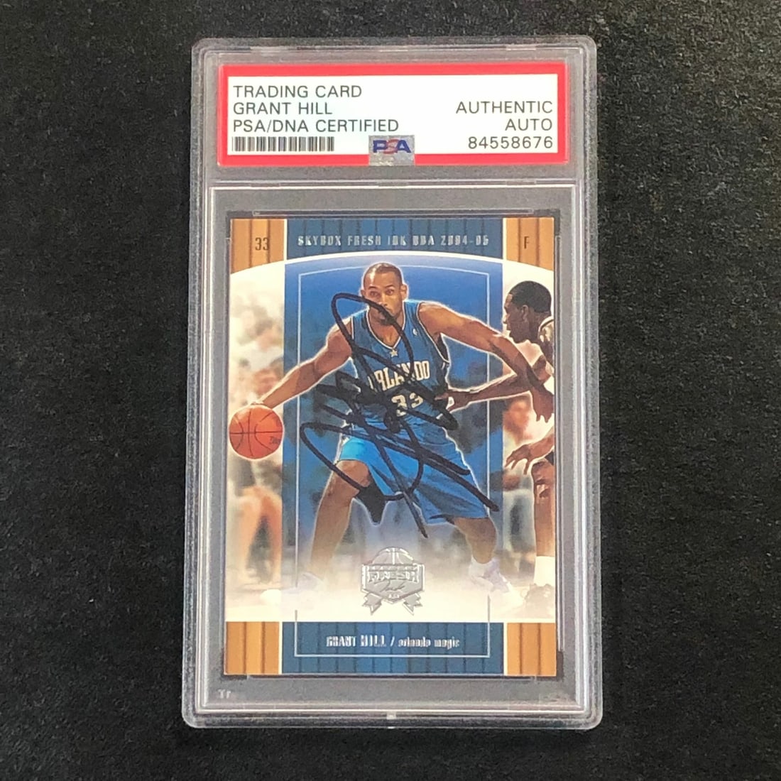2004-05 SkyBox Fresh Ink Grant Hill Signed Card PSA Authenticated Magic: 2004-05 SkyBox Fresh Ink Grant Hill Signed Card PSA Authenticated Magic This 2004-05 SkyBox Fresh Ink #21 card features the autograph of Grant Hill, a celebrated player for the Orlando Magic. The card