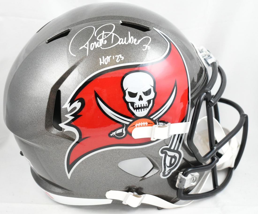 Tampa Bay Buccaneers Full Size Helmet Signed by Ronde Barber with Beckett Authentication: Tampa Bay Buccaneers Full Size Helmet Signed by Ronde Barber with Beckett Authentication This full-size Speed helmet features an autograph from Ronde Barber, commemorating his career with the Tampa Ba