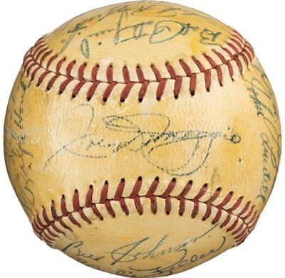 Official American League ball signed by 1949 Yankees with DiMaggio PSA DNA Beckett (1 of 11)