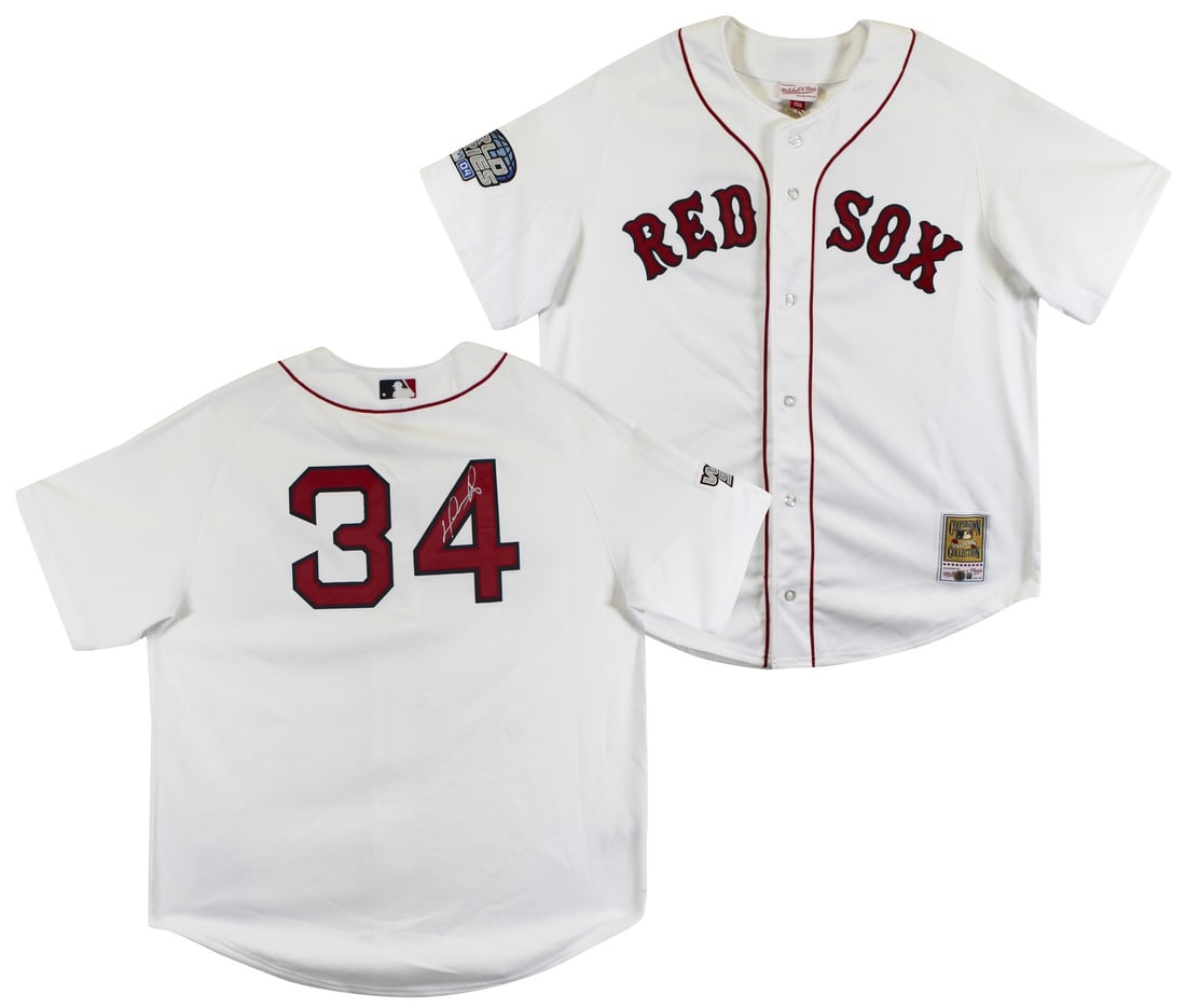 David Ortiz Signed 2004 WS Logo Jersey Boston Red Sox BAS Authenticated: David Ortiz Signed 2004 WS Logo Jersey Boston Red Sox BAS Authenticated This authentic Boston Red Sox jersey features the iconic 2004 World Series logo and has been personally signed by legendary play