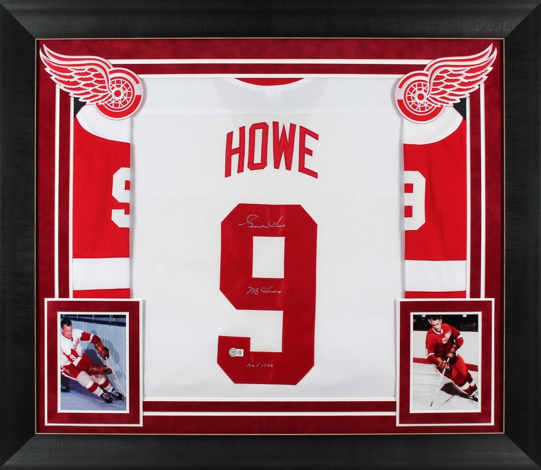 Gordie Howe Signed Framed Jersey Mr Hockey HOF 1972 Beckett Authenticated: Gordie Howe Signed Framed Jersey Mr Hockey HOF 1972 Beckett Authenticated This authentic signed white pro style framed jersey is a remarkable tribute to Gordie Howe, a legendary player of the Detroit 