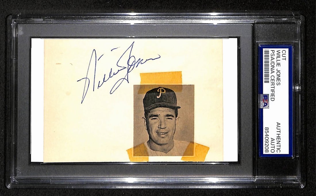 Willie Jones Autographed 3x5 Index Card Phillies PSA/DNA: Willie Jones Autographed 3x5 Index Card Phillies PSA/DNA This offering features an original Willie Jones autographed cut on a 3x5 index card, showcasing the Philadelphia Phillies. The signature has be