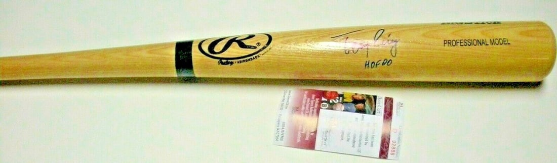 Big Stick Baseball Bat Signed by Tony Perez with JSA COA: Big Stick Baseball Bat Signed by Tony Perez with JSA COA This Big Stick bat is signed by Tony Perez, a Hall of Fame inductee in 2000 from the Cincinnati Reds. The bat is an original item, comes with J