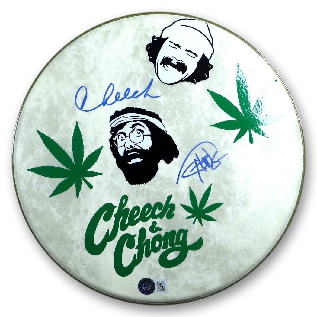 11 Inch Drumhead Signed by Cheech Marin and Tommy Chong Beckett Authenticated: 11 Inch Drumhead Signed by Cheech Marin and Tommy Chong Beckett Authenticated This 11-inch custom drumhead is dual signed by Cheech Marin and Tommy Chong. The autographs have been authenticated by Bec