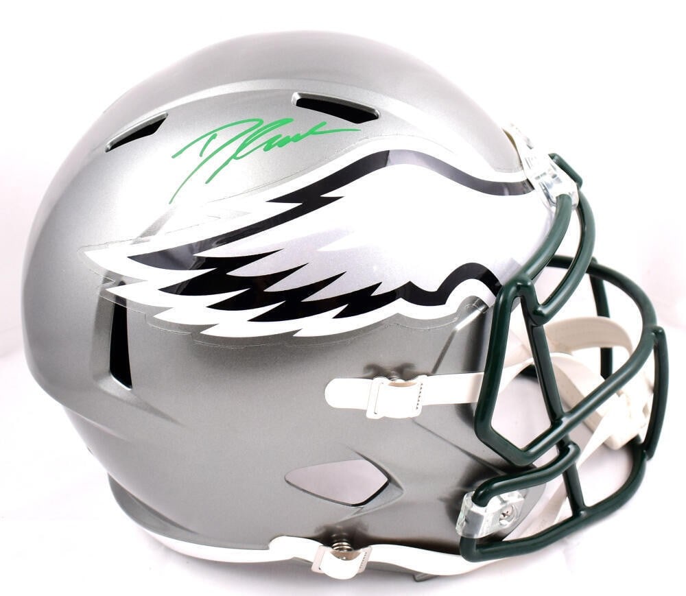 D'Andre Swift Autographed Philadelphia Eagles Flash Speed Helmet Beckett Certified: D'Andre Swift Autographed Philadelphia Eagles Flash Speed Helmet Beckett Certified This is an original D'Andre Swift autographed Philadelphia Eagles full-size flash speed helmet. The helmet features a