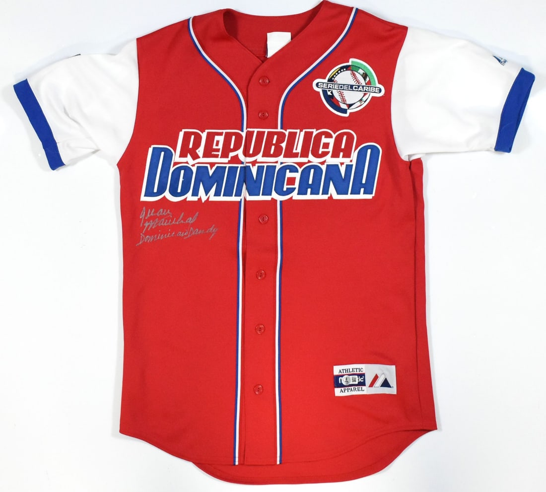 Republica Dominicana Jersey Signed by Juan Marichal with Beckett Witness Hologram: Republica Dominicana Jersey Signed by Juan Marichal with Beckett Witness Hologram This pre-owned Majestic jersey is autographed by Juan Marichal and represents the Republica Dominicana team. The jerse