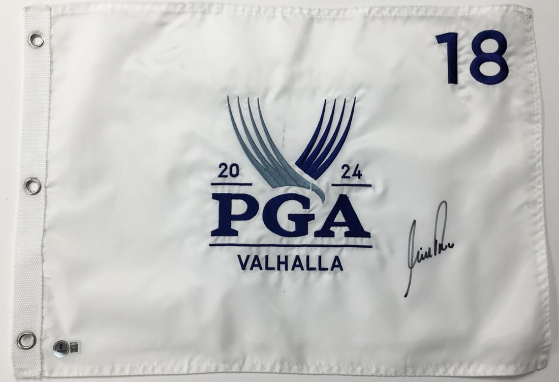 Nick Price Signed 2024 PGA Valhalla #18 Pin Flag Beckett Authenticated: Nick Price Signed 2024 PGA Valhalla #18 Pin Flag Beckett Authenticated Celebrate golf history with this officially licensed 2024 PGA Valhalla #18 pin flag, signed by PGA star Nick Price. The autograph