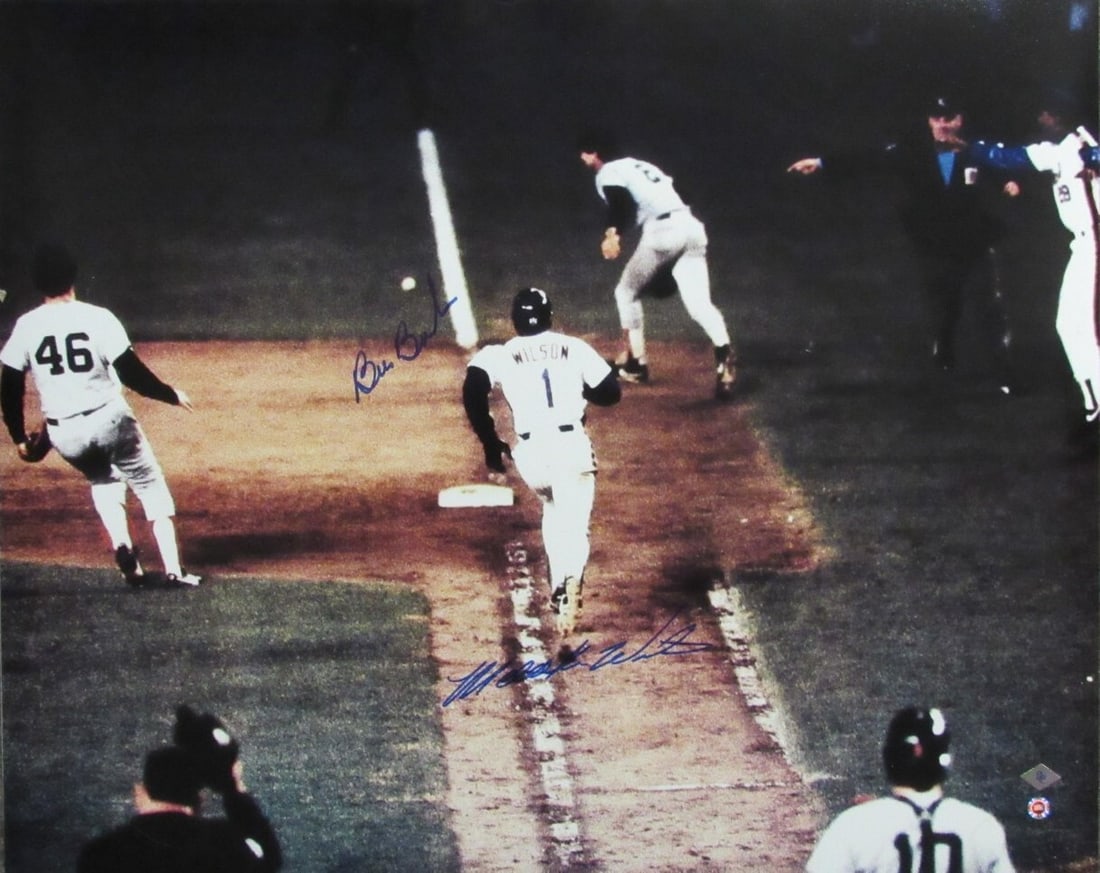 16x20 Photo Signed by Bill Buckner and Mookie Wilson MLB Hologram: 16x20 Photo Signed by Bill Buckner and Mookie Wilson MLB Hologram This 16x20 photo features dual autographs from Bill Buckner and Mookie Wilson. The item is an original photograph and includes authent