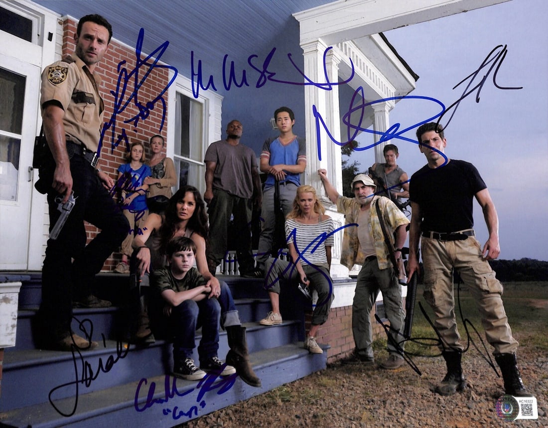 Walking Dead Season 2 Cast Signed 11x14 Photo with Beckett LOA: Walking Dead Season 2 Cast Signed 11x14 Photo with Beckett LOA This is an autographed 11x14 color photograph featuring nine cast members from Season 2 of the acclaimed TV series The Walking Dead. The 