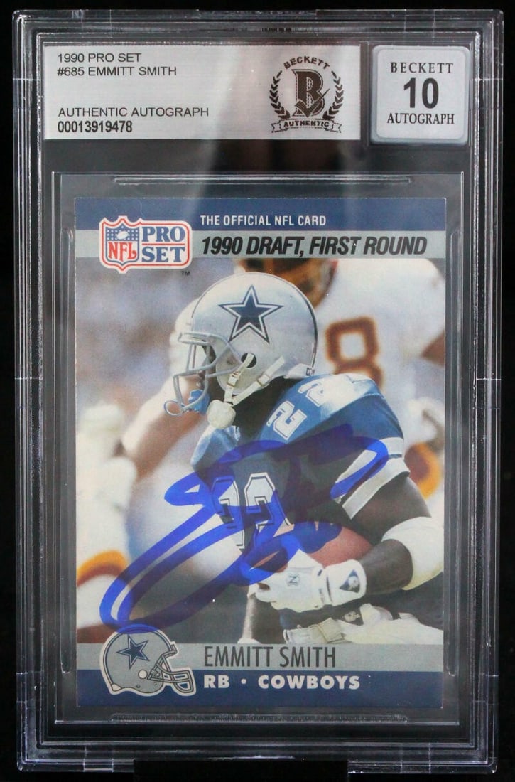 Emmitt Smith Signed 1990 Pro Set Football Card Dallas Cowboys BGS Auto 10: Emmitt Smith Signed 1990 Pro Set Football Card Dallas Cowboys BGS Auto 10 This 1990 Pro Set #685 sports trading card features Emmitt Smith of the Dallas Cowboys. The card is hand-signed by Emmitt Smit