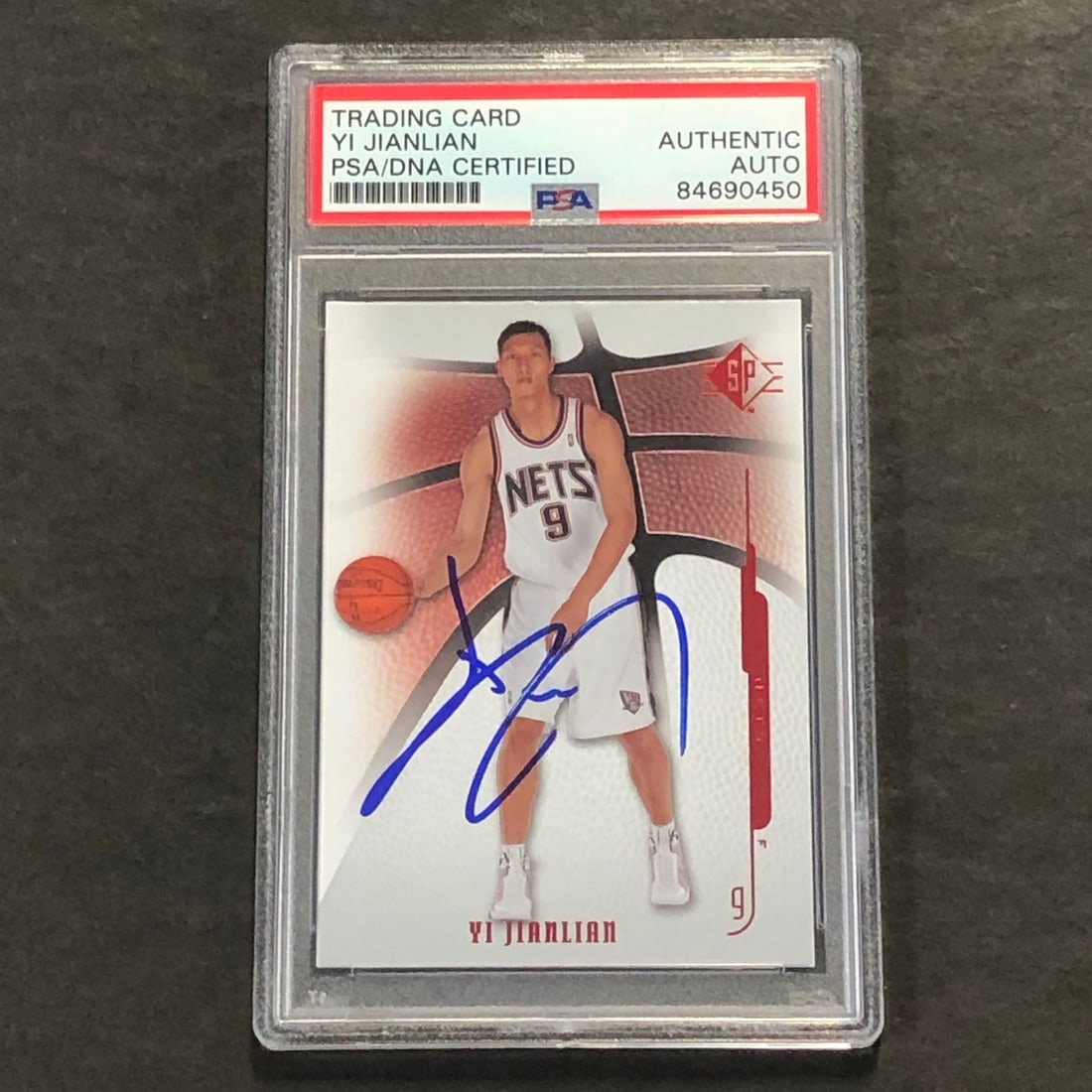 2008-09 NBA SP #31 Yi Jianlian Signed Card PSA/DNA Nets: 2008-09 NBA SP #31 Yi Jianlian Signed Card PSA/DNA Nets This 2008-09 NBA SP #31 card features the autograph of Yi Jianlian, a notable player who played for the Nets. The signature has been authenticat
