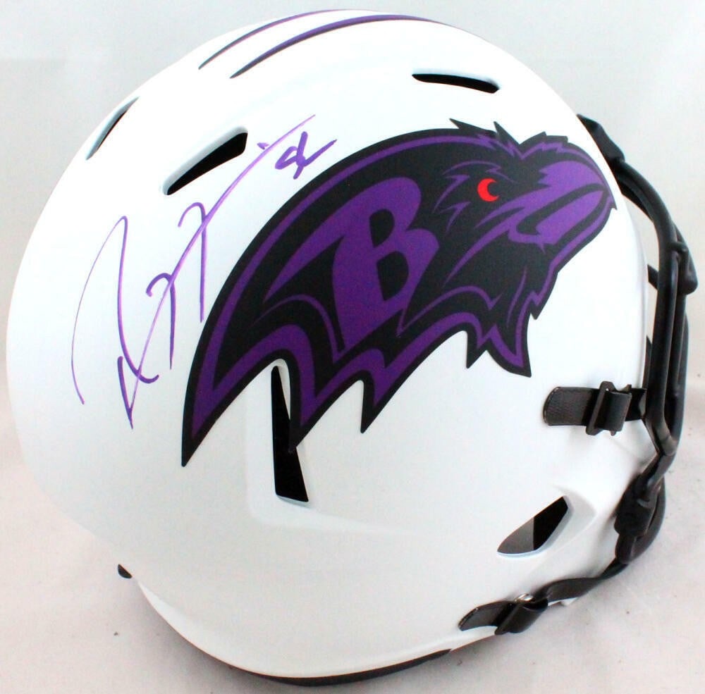 Ray Lewis Signed Baltimore Ravens Helmet Beckett Authenticated Purple: Ray Lewis Signed Baltimore Ravens Helmet Beckett Authenticated Purple This is a Baltimore Ravens Lunar Speed Helmet, autographed by legendary player Ray Lewis. The helmet is an original piece, featuri