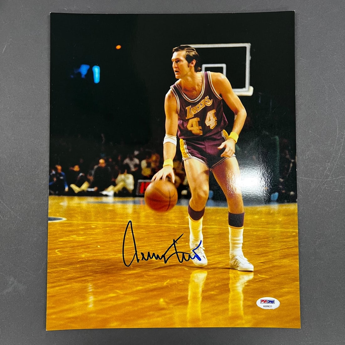 Jerry West Autographed 11x14 Photo PSA/DNA Los Angeles Lakers: Jerry West Autographed 11x14 Photo PSA/DNA Los Angeles Lakers This is a professionally printed 11x14 photograph featuring Jerry West, a legendary player for the Los Angeles Lakers. The photograph is a