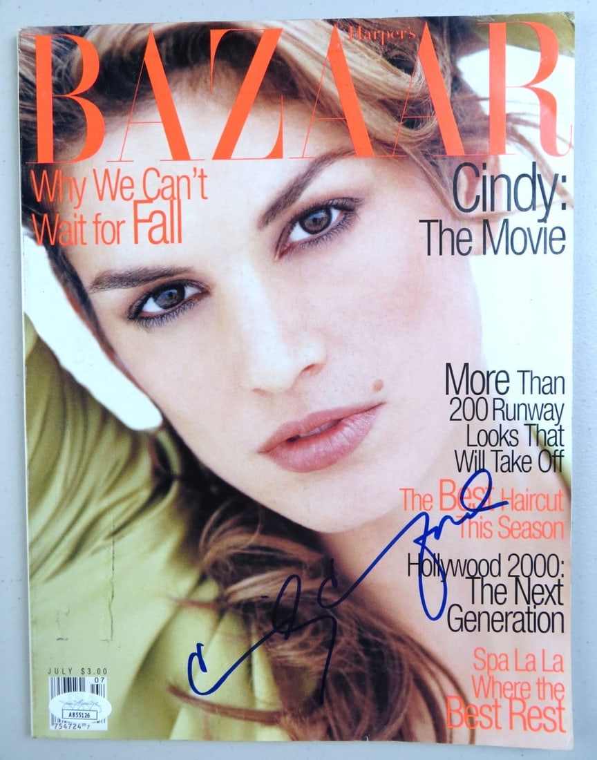 Cindy Crawford Signed Magazine Harper's Bazaar Authenticated JSA: Cindy Crawford Signed Magazine Harper's Bazaar Authenticated JSA This is an original magazine featuring Cindy Crawford, personally signed by the supermodel herself. The autograph has been authenticate