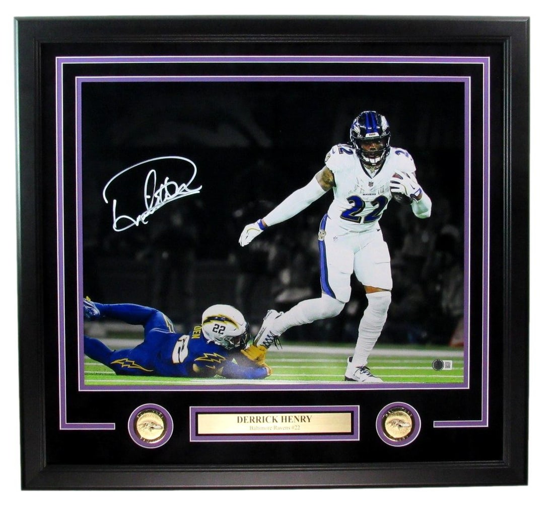 Derrick Henry Autographed 16x20 Framed Photo Ravens Beckett Authenticated: Derrick Henry Autographed 16x20 Framed Photo Ravens Beckett Authenticated This offering features a stunning 16x20 photo of Derrick Henry, signed and autographed, beautifully framed to enhance its disp