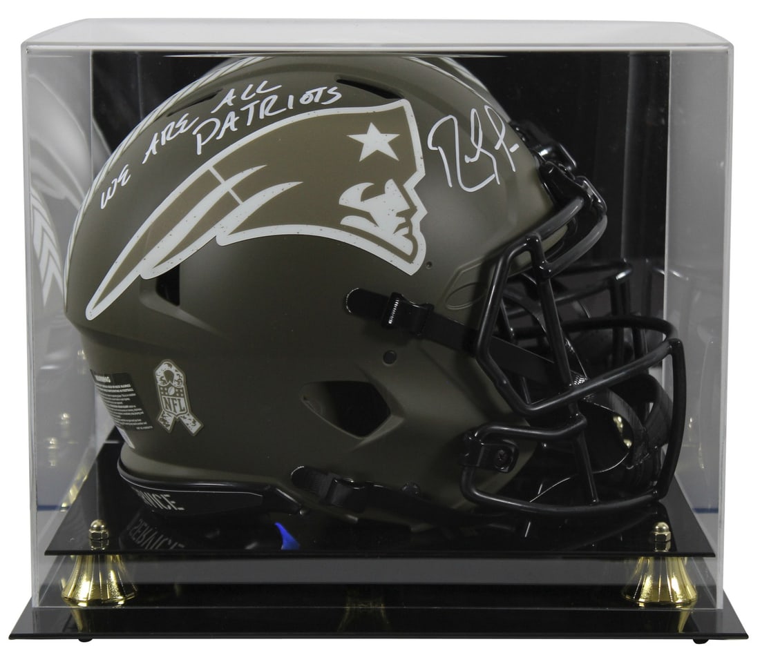 Randy Moss Signed New England Patriots Helmet with Inscription and Beckett Auth: Randy Moss Signed New England Patriots Helmet with Inscription and Beckett Auth This authentic, autographed Riddell Full Size Speed Proline Helmet commemorates Randy Moss's legacy with the New England