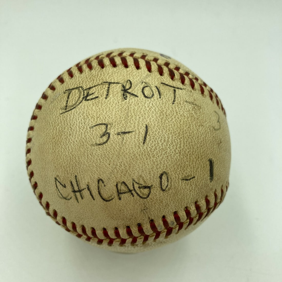 Mickey Lolich Game Used Baseball Signed COA Beckett Authentic: Mickey Lolich Game Used Baseball Signed COA Beckett Authentic This is a remarkable game-used baseball from the final pitch of Mickey Lolich's Career Win No. 48, authenticated by Beckett. The ball carr