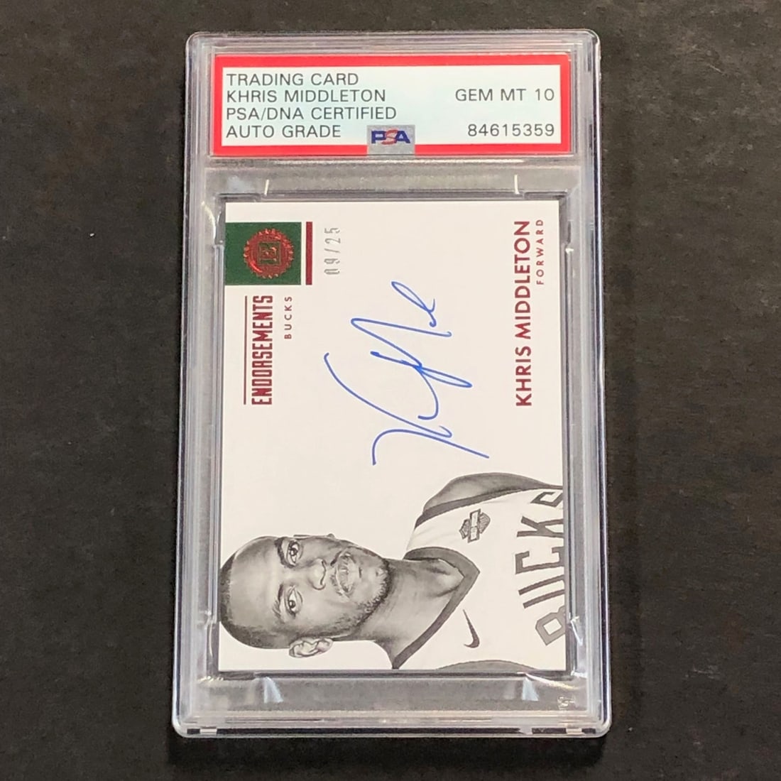 2017-18 Panini Encased Endorsements Khris Middleton Signed Card PSA/DNA: 2017-18 Panini Encased Endorsements Khris Middleton Signed Card PSA/DNA This is a 2017-18 Panini Encased Endorsements #E-KHM card featuring the autograph of Khris Middleton, the talented player from t