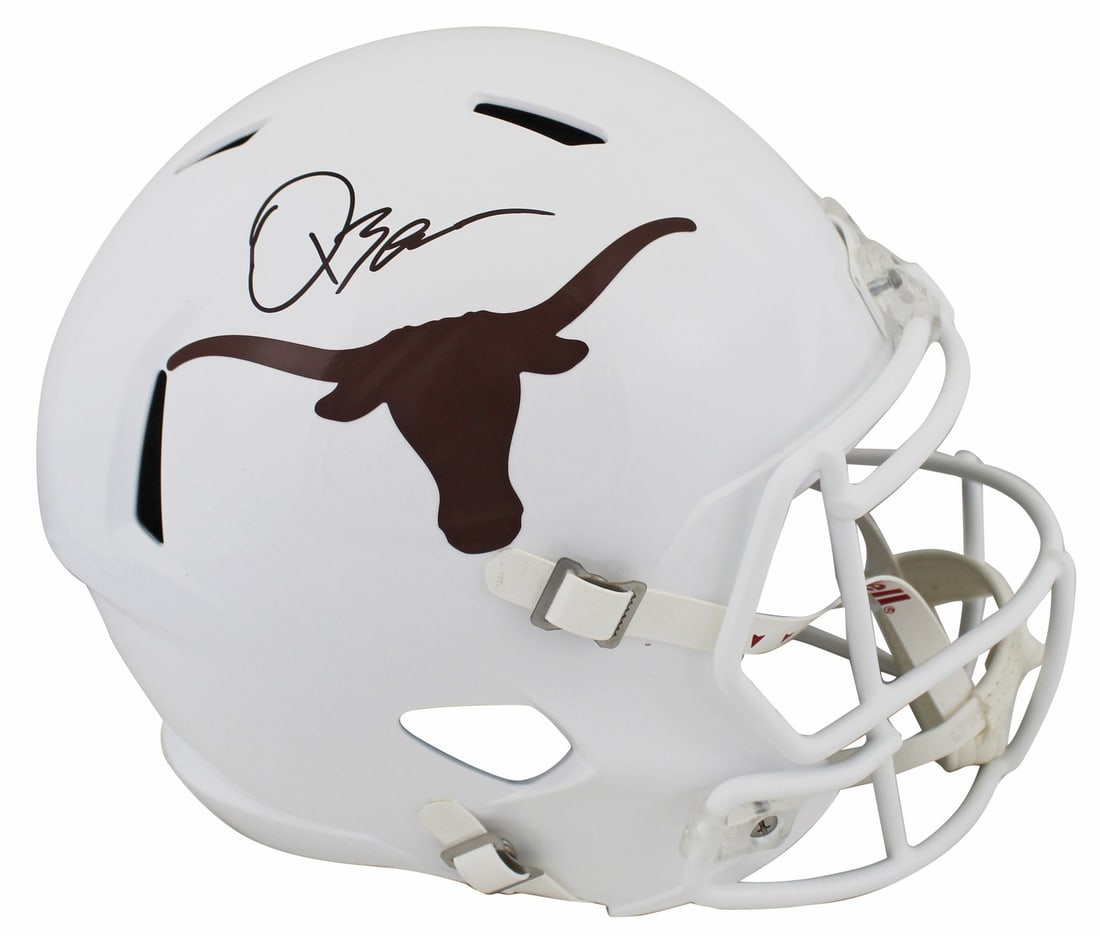 Quinn Ewers Signed Texas Longhorns Full Size Speed Helmet BAS Authenticated: Quinn Ewers Signed Texas Longhorns Full Size Speed Helmet BAS Authenticated This authentic full-size Riddell Speed replica helmet is personally signed by Quinn Ewers, the talented quarterback of the T
