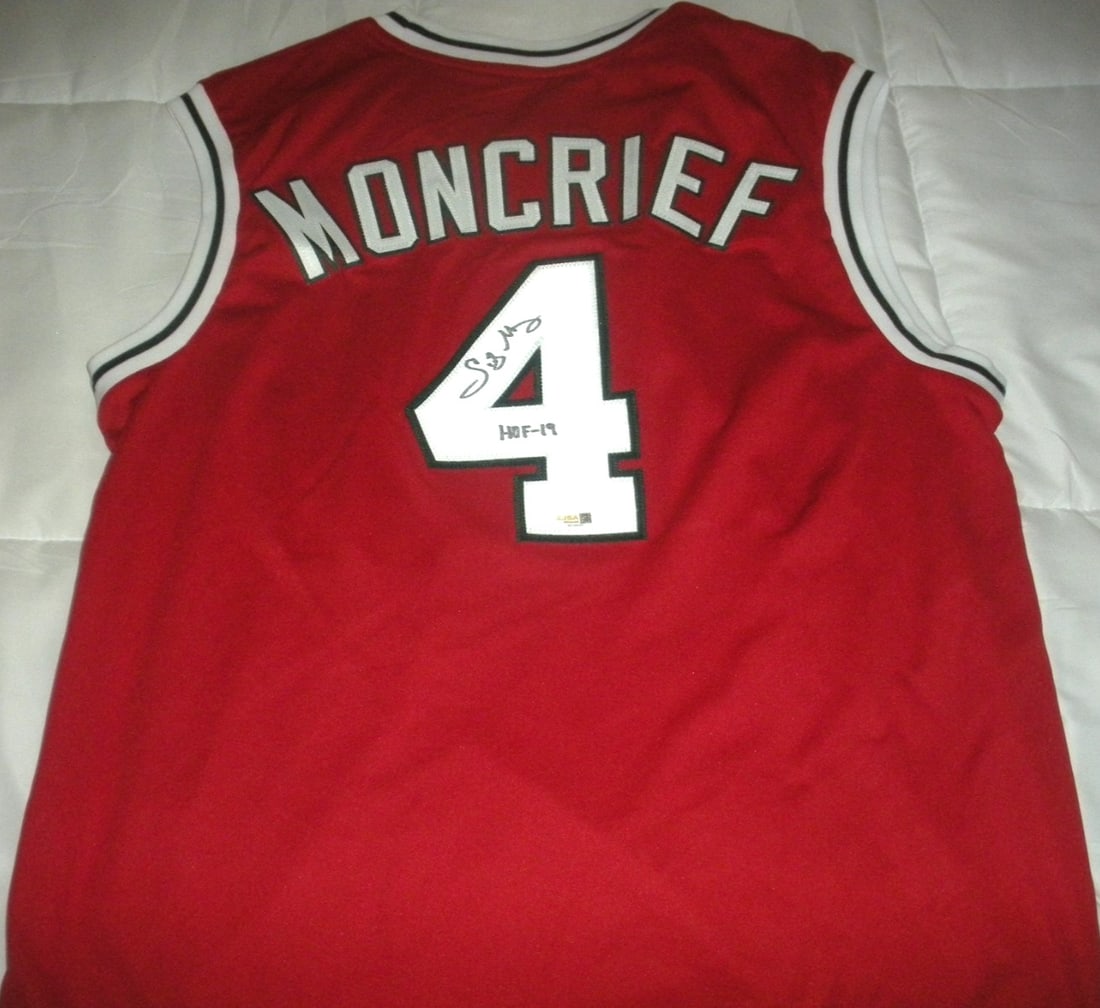 Signed Adidas Milwaukee Bucks Jersey Authenticated by JSA Sidney Moncrief: Signed Adidas Milwaukee Bucks Jersey Authenticated by JSA Sidney Moncrief This is an officially licensed Adidas Milwaukee Bucks jersey signed by Sidney Moncrief. The jersey is an original item, not a 