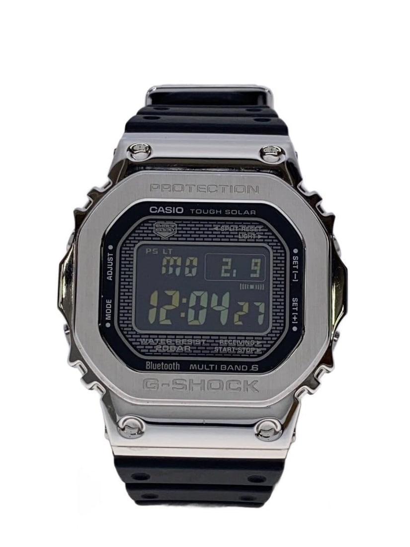 Casio G Shock GMW B5000 1JF Silver Men's Wristwatch: Casio G Shock GMW B5000 1JF Silver Men's Wristwatch This is a pre-owned CASIO G-SHOCK GMW-B5000-1JF men's wristwatch in silver. The watch shows slight signs of use and is graded as B condition. It fea