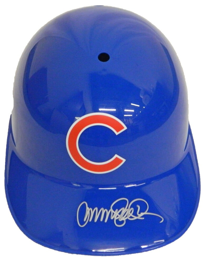 Ryne Sandberg Signed Chicago Cubs Full-Size Batting Helmet with COA: Ryne Sandberg Signed Chicago Cubs Full-Size Batting Helmet with COA This is a full-size replica batting helmet of the Chicago Cubs, famously signed by Ryne Sandberg. The helmet features a tamper-proof