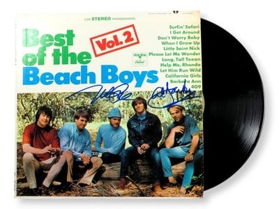 Beach Boys signed album by Mike Love and Al Jardine Beckett authenticated (1 of 5)
