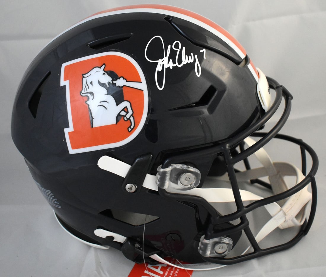 Autographed Denver Broncos Speedflex Helmet John Elway Beckett Holo: Autographed Denver Broncos Speedflex Helmet John Elway Beckett Holo This is a pre-owned Denver Broncos full-size Color Rush Speedflex helmet autographed by John Elway. The helmet is an original item a